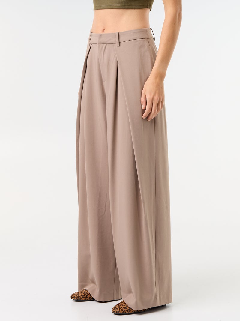 Wijde broek met hoge taille en plooien Bruin - Kiabi