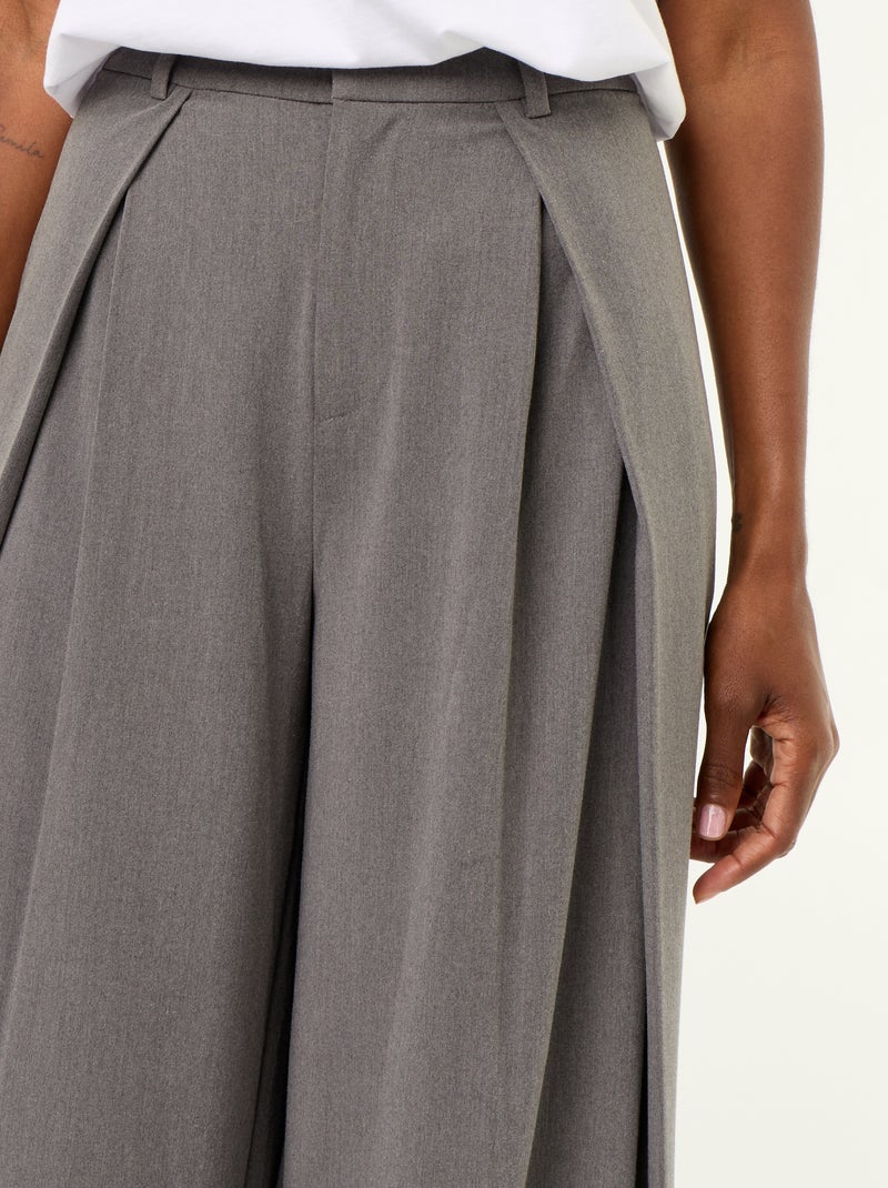 Wijde broek met hoge taille en plooien Grijs - Kiabi