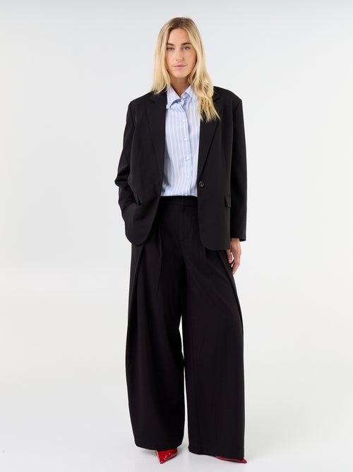 Wijde broek met hoge taille en plooien - Kiabi Wijde broek met hoge taille en plooien - Kiabi