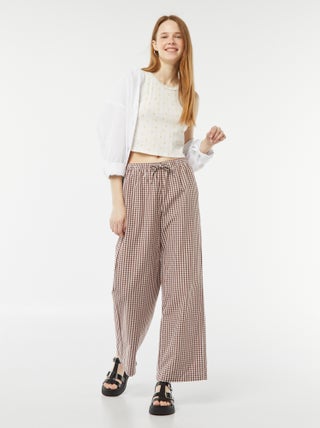 Wijde broek van tricot met wafeltextuur
