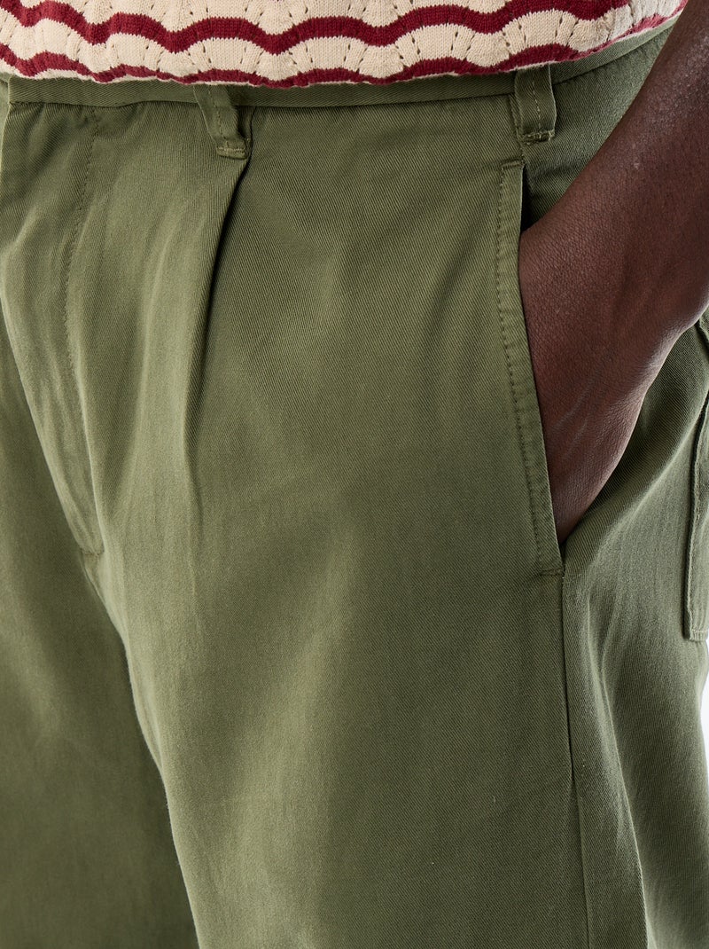 Zacht aanvoelende broek Kaki - Kiabi