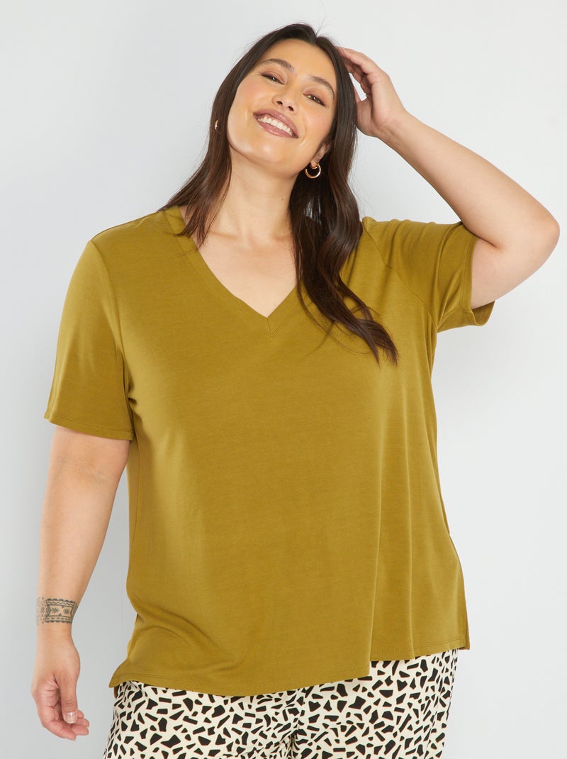 Zacht T-shirt met V-hals GROEN - Kiabi