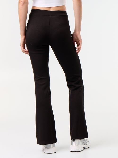 Zachte flare broek - Kiabi Zachte flare broek - Kiabi